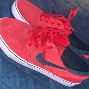nike stefan jenoski skate shoes